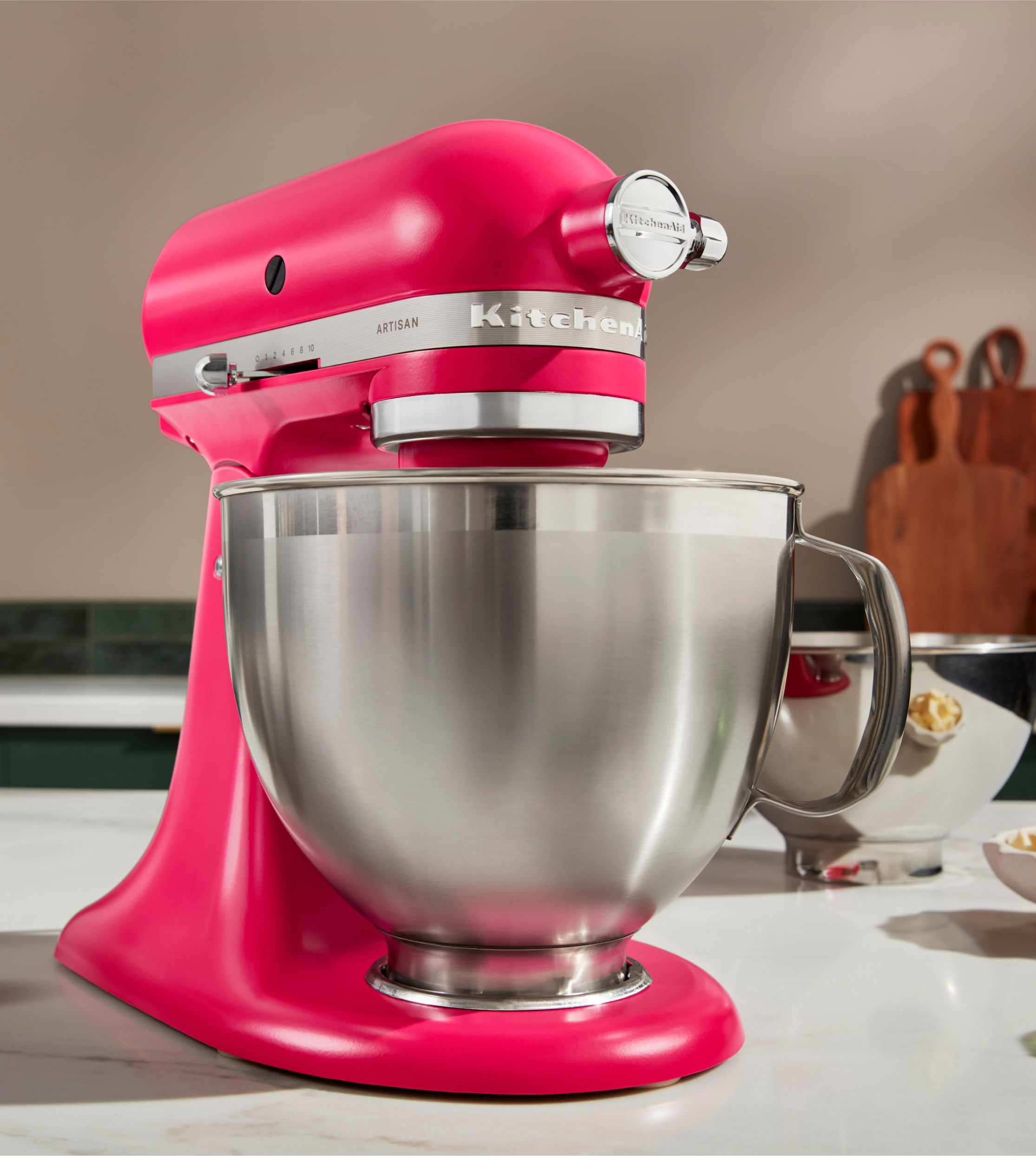 hibiscus-color-of-the-year-2023-kitchenaid-colombia